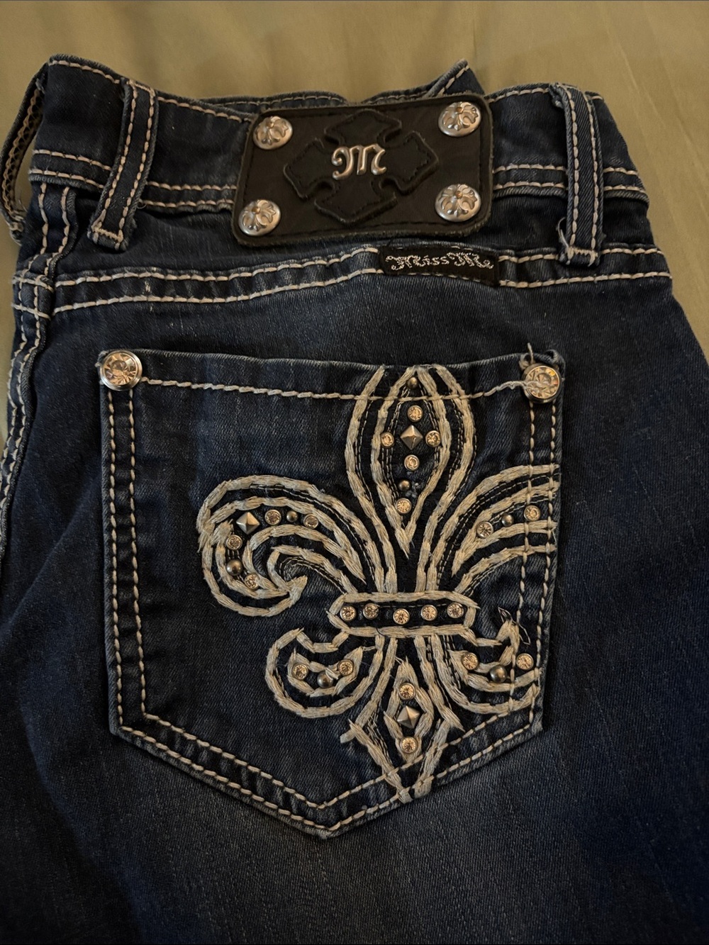 Miss Me Women's Dark Blue Embroidered Pocket skinny Jeans